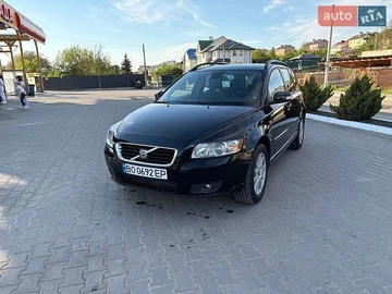 Авто Volvo V50 2009 № 8847617