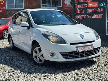 Авто Renault Grand Scenic 2011 № 8847643