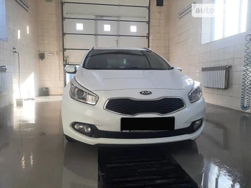 Авто KIA Ceed 2012 № 8847650