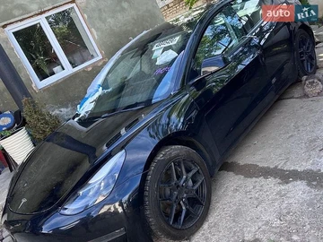 Авто Tesla Model 3 2022 № 8847831