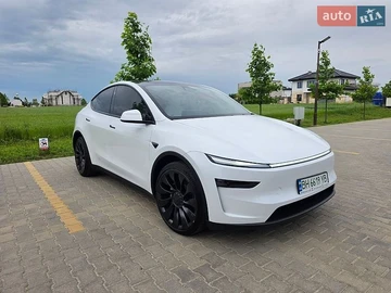 Авто Tesla Model Y 2025 № 8847931