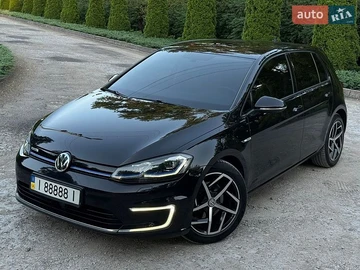 Авто Volkswagen E-Golf 2018 № 8848189