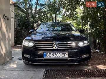 Авто Volkswagen Passat 2018 № 8848281