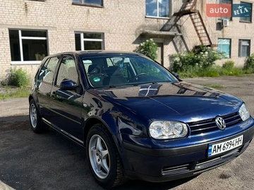 Авто Volkswagen Golf 2002 № 8848396