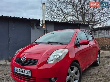 Авто Toyota Yaris 2008 № 8848487