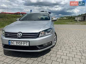 Авто Volkswagen Passat 2011 № 8849135