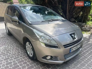 Авто Peugeot 5008 2010 № 8849573