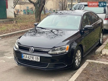 Авто Volkswagen Jetta 2013 № 8849590