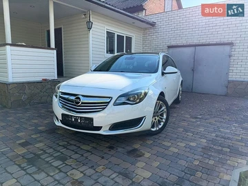 Авто Opel Insignia 2013 № 8849728