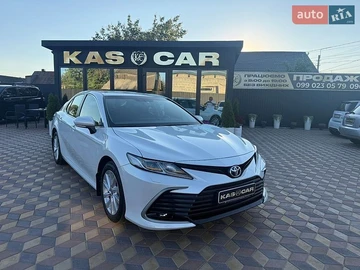 Авто Toyota Camry 2023 № 8850065