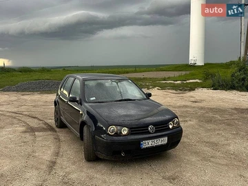 Авто Volkswagen Golf 1999 № 8850245