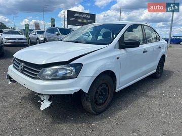 Авто Volkswagen Polo 2016 № 8850300