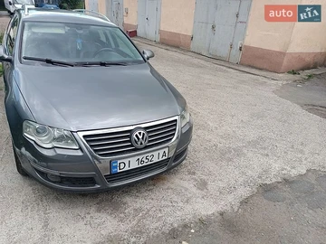 Авто Volkswagen Passat 2005 № 8850411
