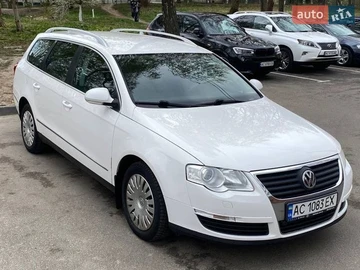 Авто Volkswagen Passat 2010 № 8850527