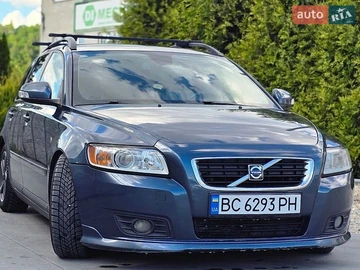 Авто Volvo V50 2010 № 8850534