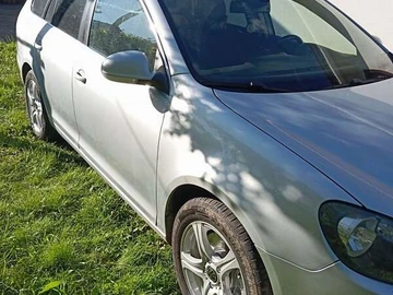 Авто Volkswagen Golf 2010 № 8850551