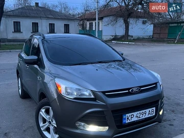 Авто Ford Escape 2014 № 8850643