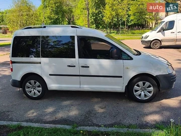 Авто Volkswagen Caddy 2010 № 8850890
