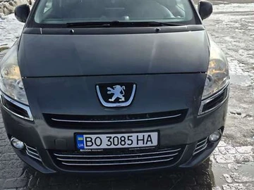 Авто Peugeot 5008 2013 № 8851110