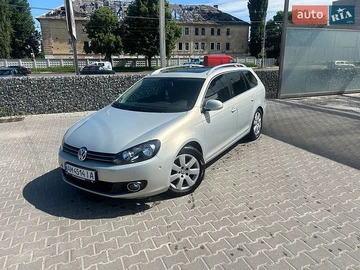 Авто Volkswagen Golf 2010 № 8851440