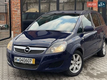 Авто Opel Zafira 2010 № 8851602