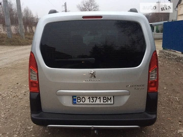 Авто Peugeot Partner 2010 № 8851618