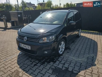 Авто Volkswagen Touran 2011 № 8851967
