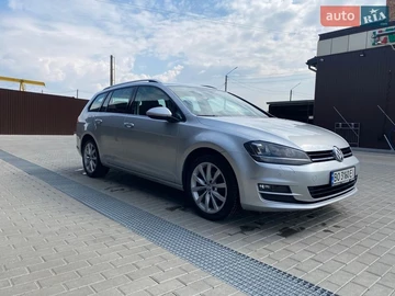 Авто Volkswagen Golf 2016 № 8852503