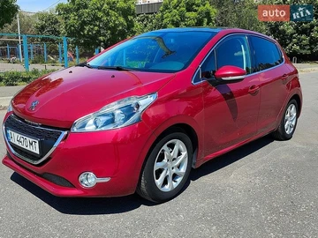 Авто Peugeot 208 2013 № 8852835