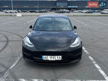 Авто Tesla Model 3 2018 № 8852968