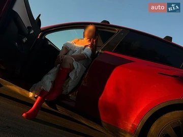 Авто Tesla Model Y 2021 № 8853059