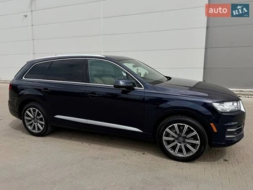 Авто Audi Q7 2017 № 8853144