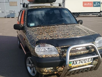 Авто Chevrolet Niva 2004 № 8853249