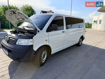 Авто Volkswagen Transporter 2005 № 8853463