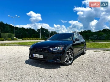 Авто Audi A4 2022 № 8853761