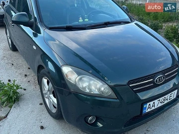 Авто KIA Ceed 2008 № 8853955