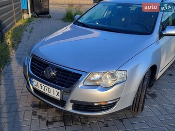 Авто Volkswagen Passat 2006 № 8853967