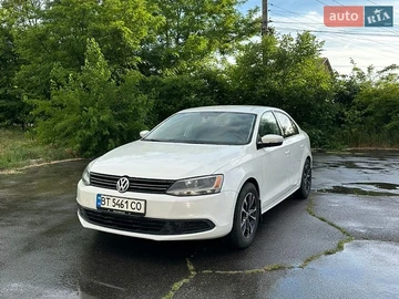 Авто Volkswagen Jetta 2013 № 8854173