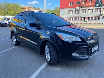 Авто Ford Escape 2014 № 8854188