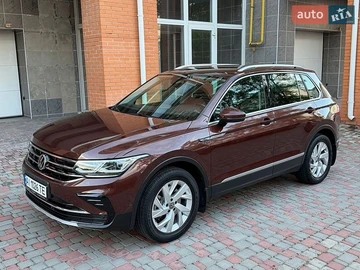 Авто Volkswagen Tiguan 2021 № 8854521