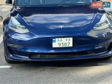 Авто Tesla Model 3 2018 № 8854639