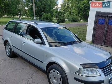 Авто Volkswagen Passat 2001 № 8854697