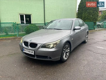 Авто BMW 5 Series 2004 № 8854703