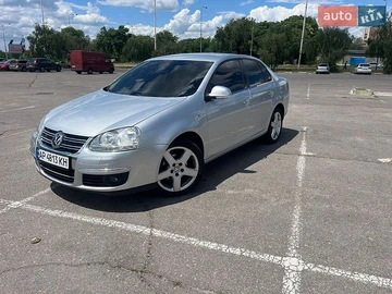 Авто Volkswagen Jetta 2010 № 8854704