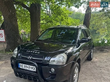 Авто Hyundai Tucson 2007 № 8854799