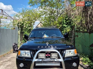 Авто Mitsubishi Pajero 2001 № 8854807
