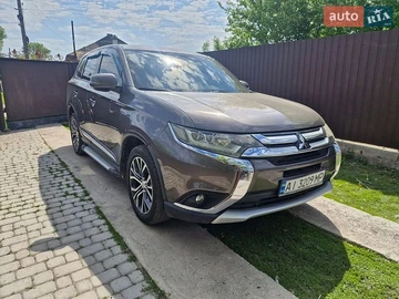 Авто Mitsubishi Outlander 2018 № 8855119