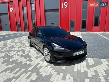 Авто Tesla Model 3 2022 № 8855128