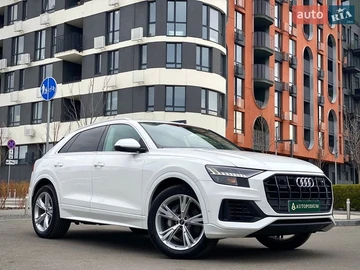 Авто Audi Q8 2023 № 8855138
