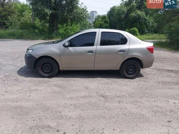 Авто Renault Logan 2013 № 8855235